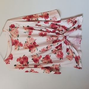 Women's floral boutique top